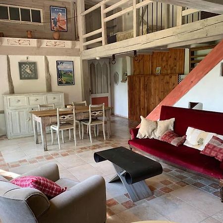 Le Tapis Vert - Loft Avec Jardin أوش المظهر الخارجي الصورة